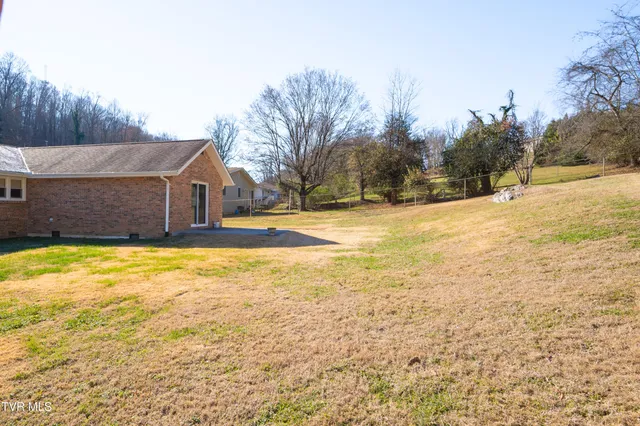 $315,000 | 361 Woodcrest Drive, Kingsport, TN 37663