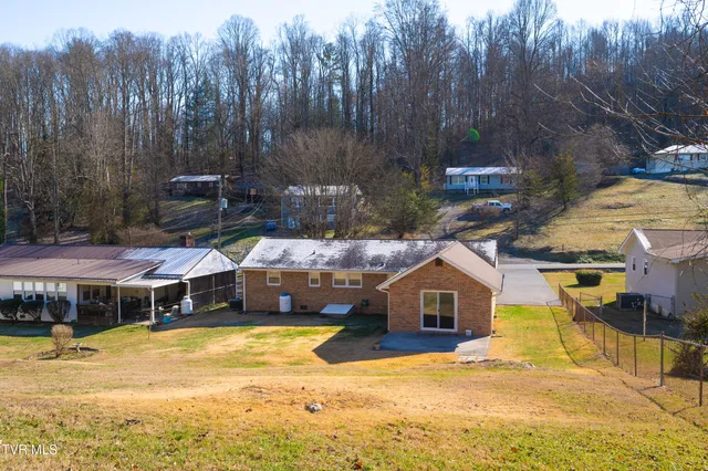 $315,000 | 361 Woodcrest Drive, Kingsport, TN 37663