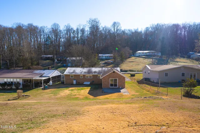 $315,000 | 361 Woodcrest Drive, Kingsport, TN 37663