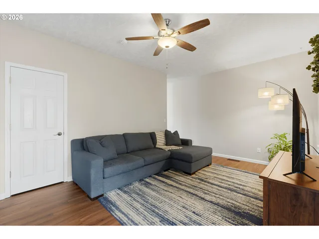 $479,900 | 37373 Goldenrain Street, Sandy, OR 97055