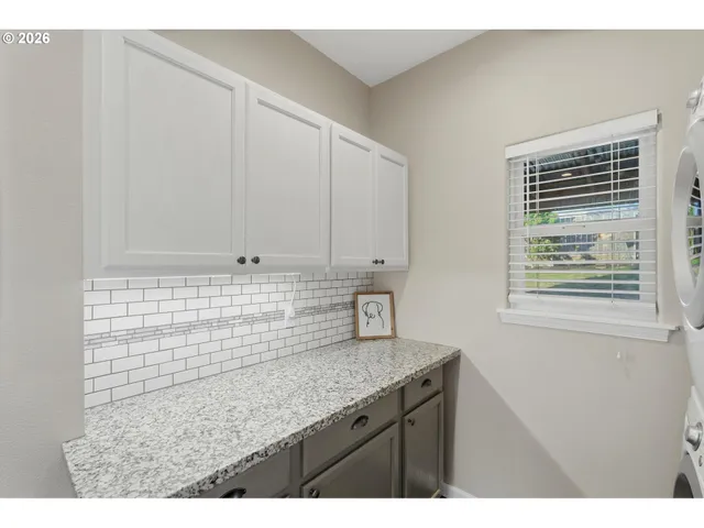 $479,900 | 37373 Goldenrain Street, Sandy, OR 97055