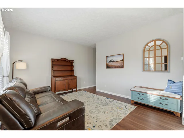 $479,900 | 37373 Goldenrain Street, Sandy, OR 97055