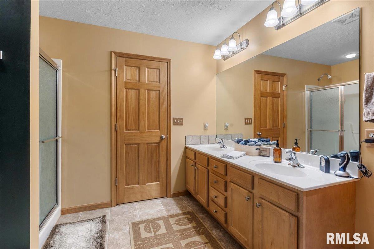 1017 Post Road Springfield, IL 62712 - Photo 19 of 37