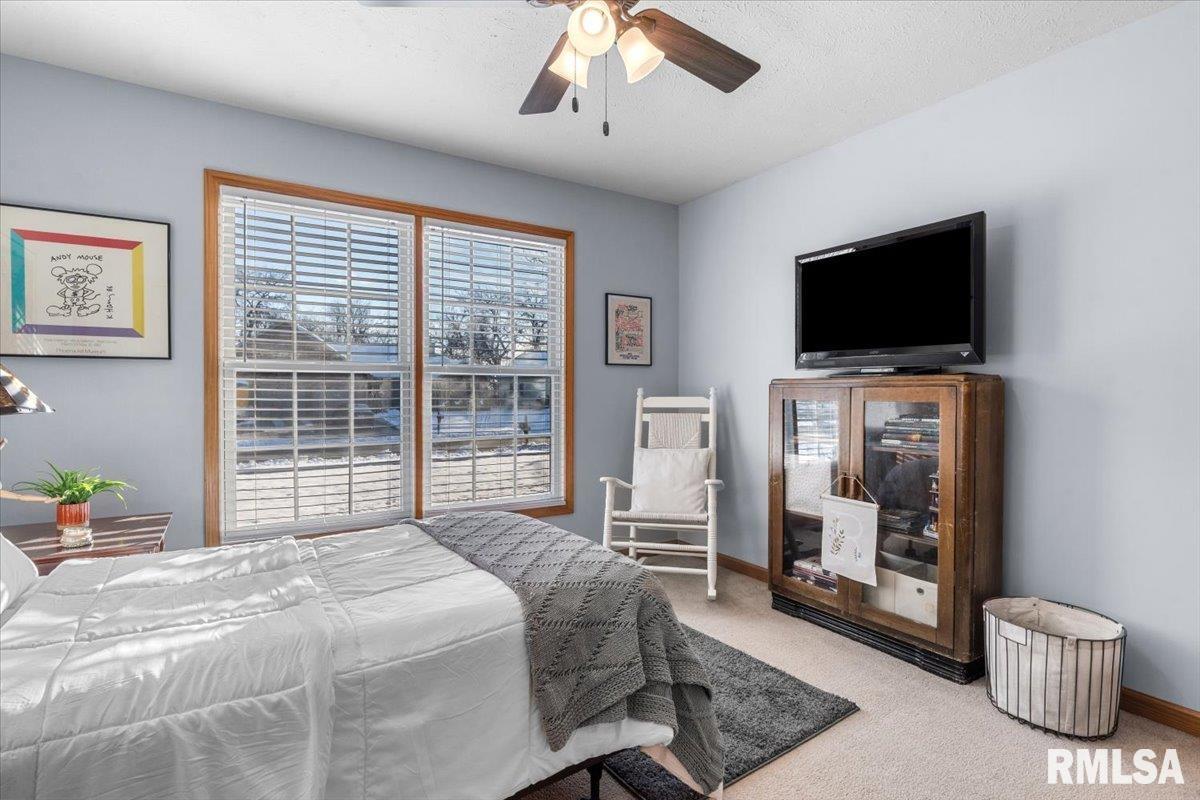 1017 Post Road Springfield, IL 62712 - Photo 24 of 37