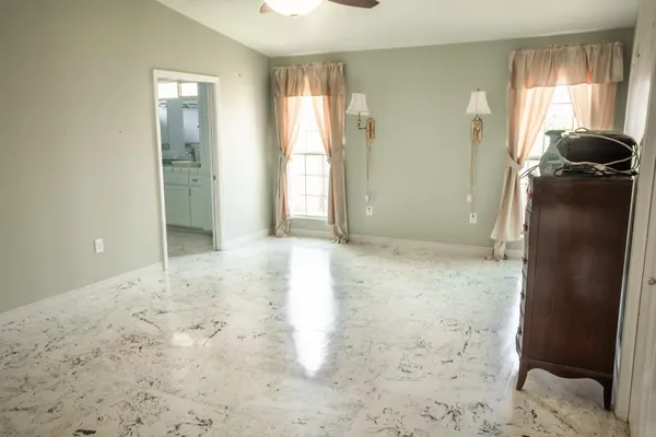 $424,900 | 22750 White Avenue, Strathmore, CA 93267