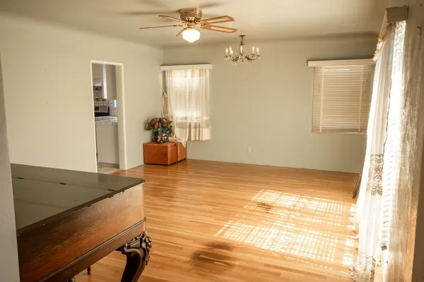 $424,900 | 22750 White Avenue, Strathmore, CA 93267