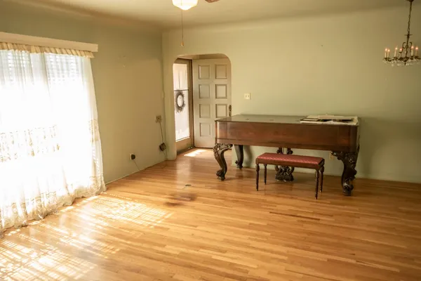 $424,900 | 22750 White Avenue, Strathmore, CA 93267