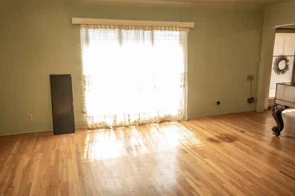 $424,900 | 22750 White Avenue, Strathmore, CA 93267