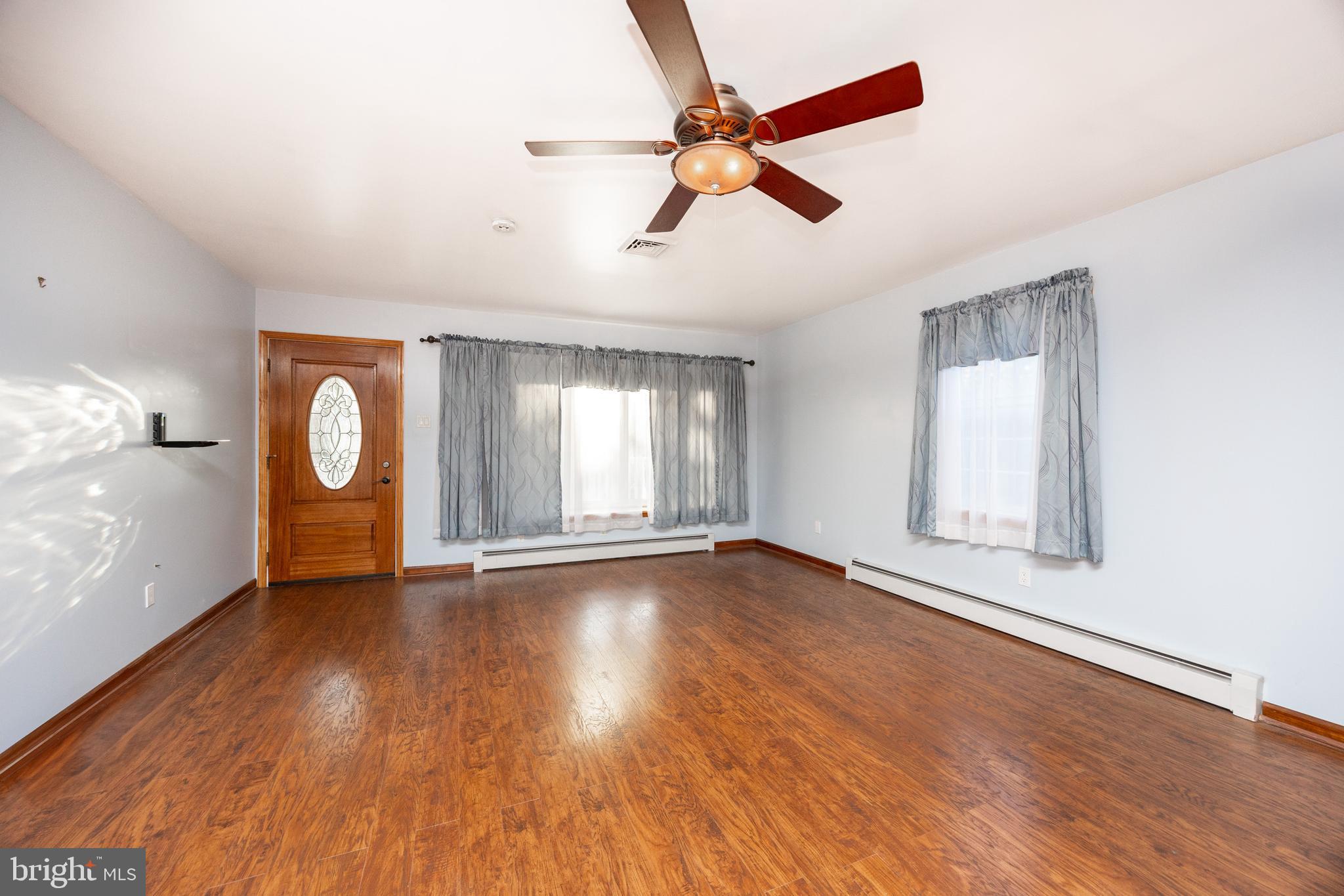 112 Monocacy Road Birdsboro, PA 19508 - Photo 18 of 47 Living room