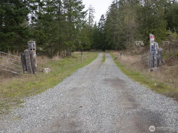 $435,000 | 2116 South 7th Avenue, Sequim, WA 98382
