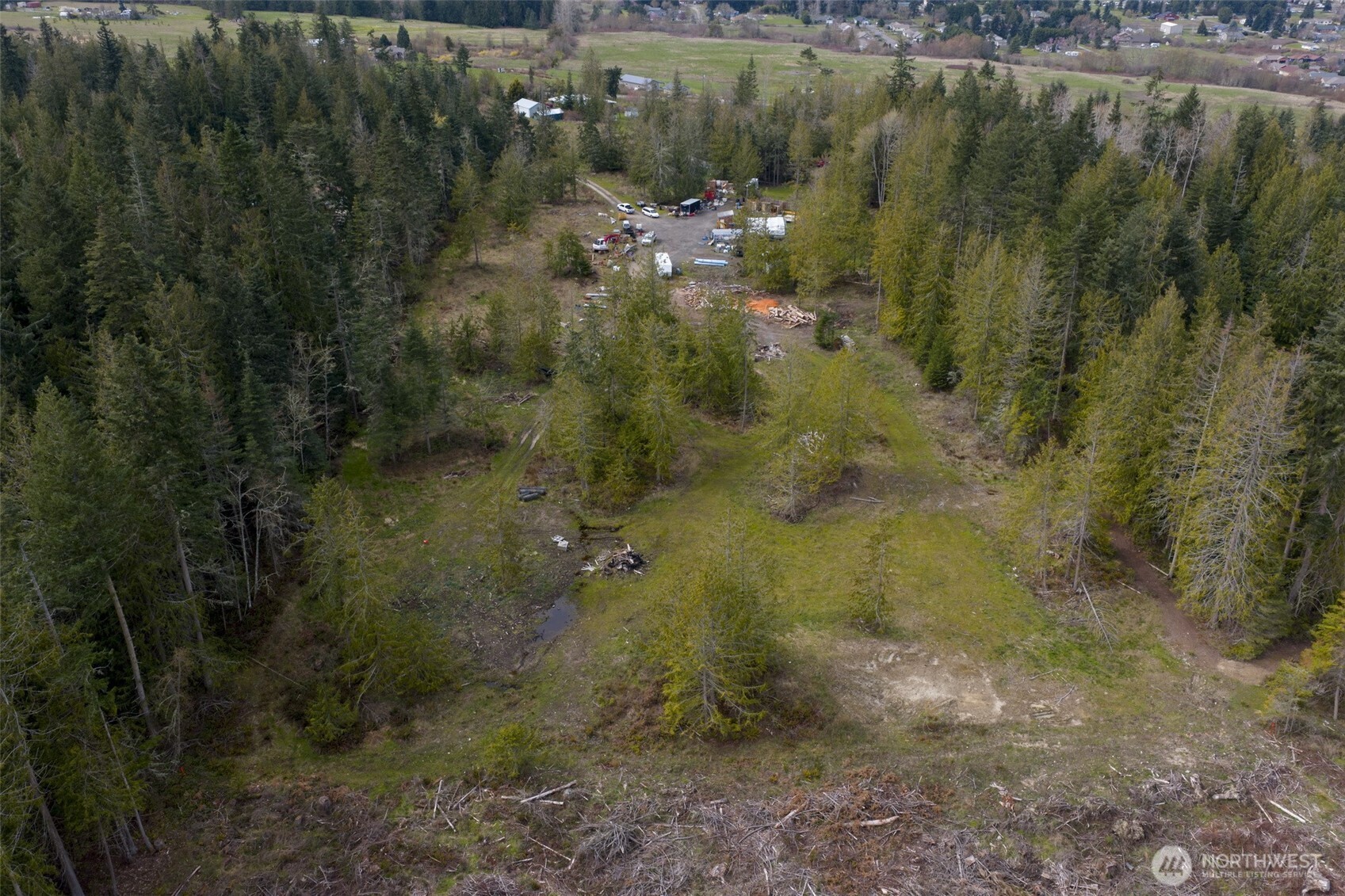 2116 South 7th Avenue Sequim, WA 98382 - Photo 11 of 11 a view of a bathroom with a small yard