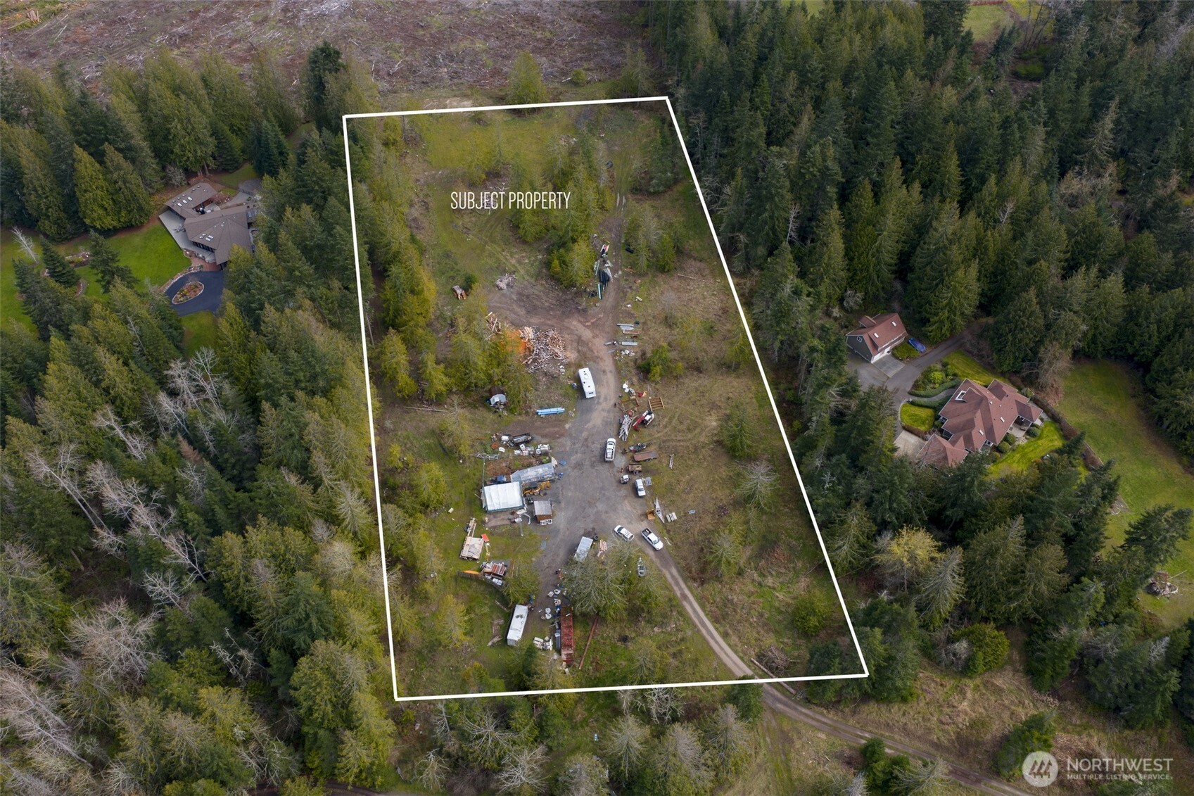 2116 South 7th Avenue Sequim, WA 98382 - Photo 2 of 11 a view of a small yard