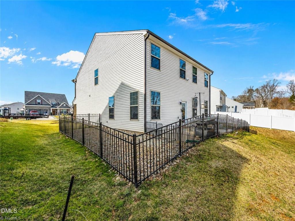 2586 Lacy Holt Road Graham, NC 27253 - Photo 11 of 26