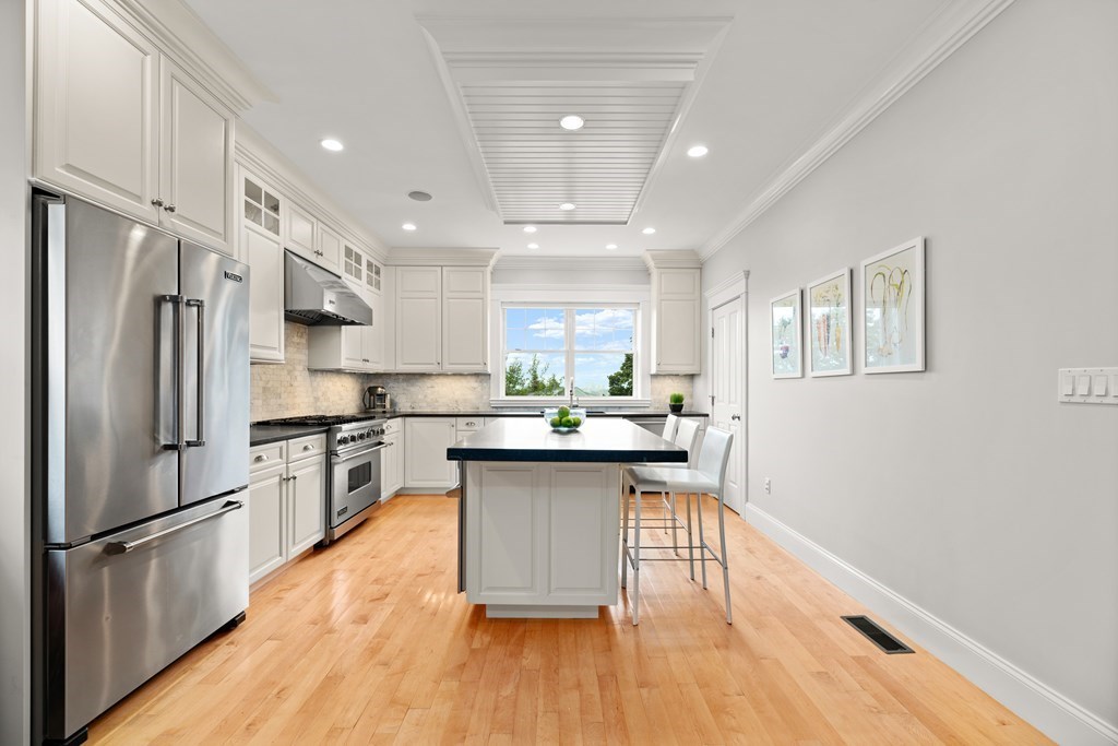 110 Addington Road, Unit A Brookline, MA 02445 - Photo 5 of 29