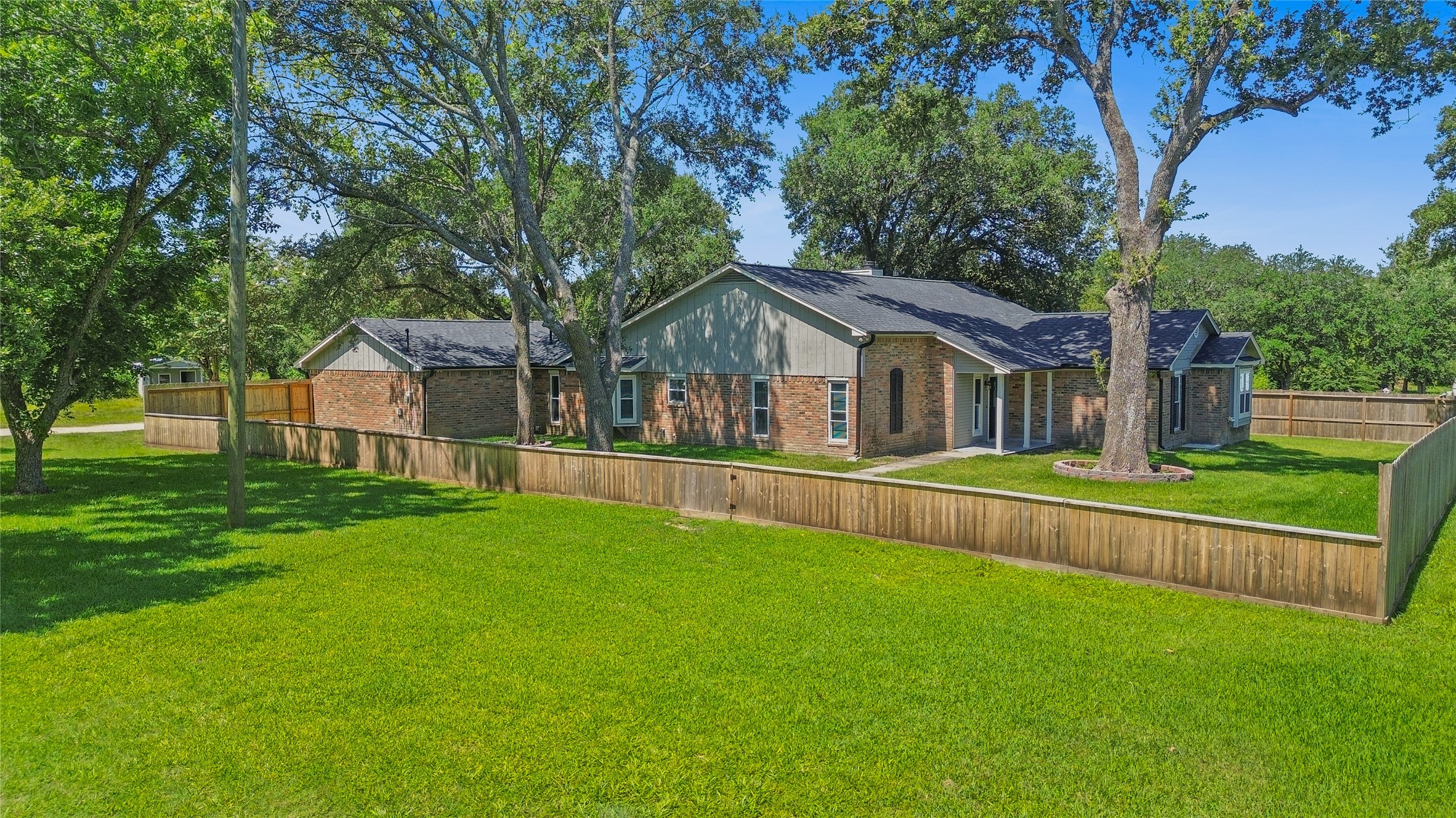 12195 Anderson Road Willis, TX 77318 - Photo 1 of 28