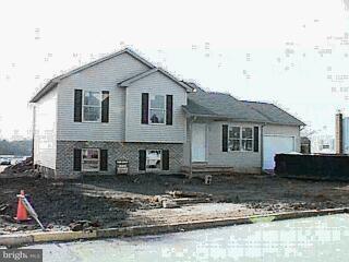 58 Newlon Road Dover, PA 17315 - Photo 1 of 1 Gallery Image 1