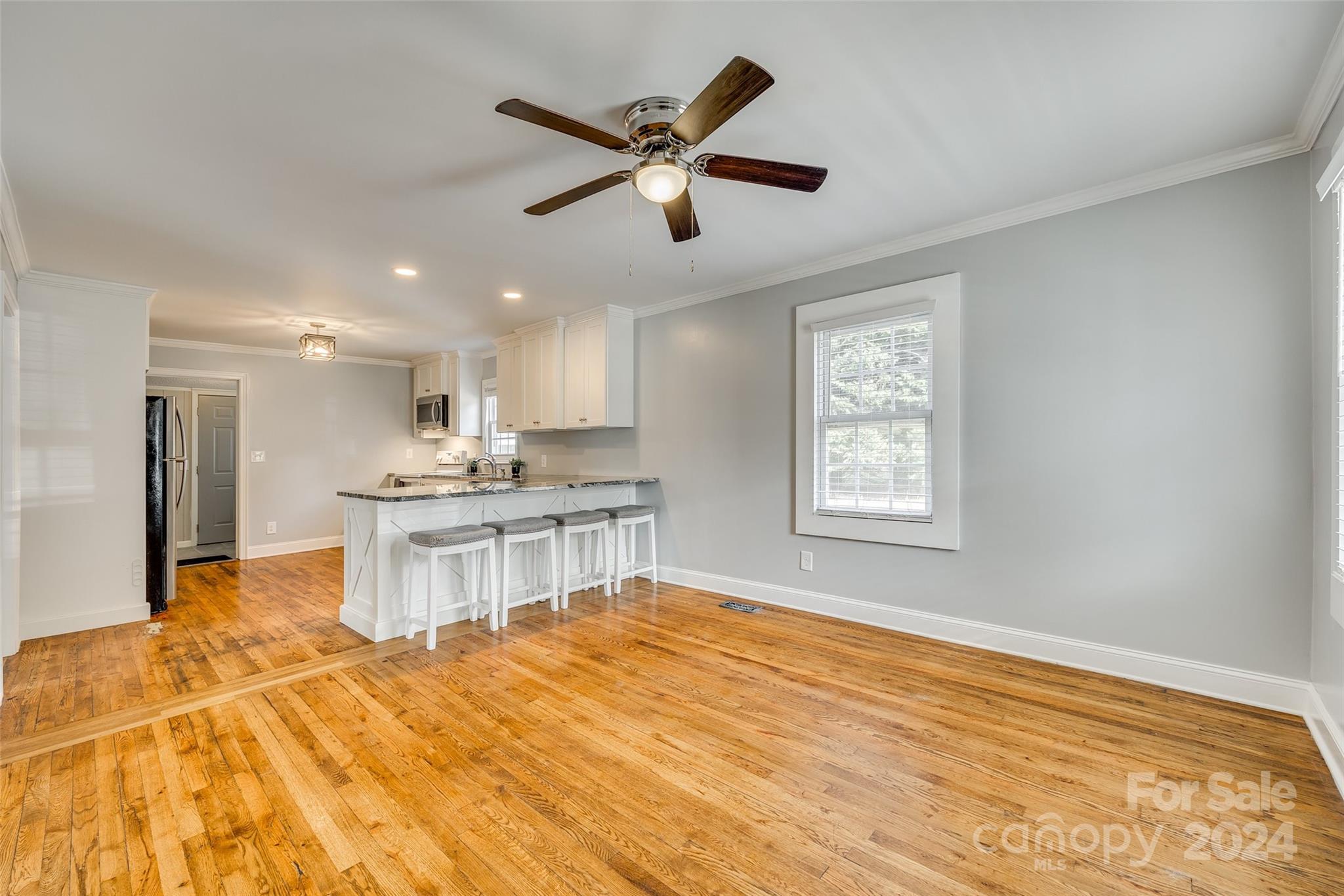 304 Durham Road Stanley, NC 28164 - Photo 3 of 32 Gallery Image 3
