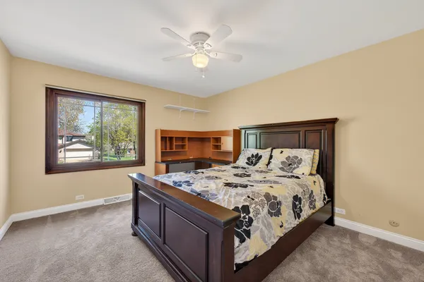 $725,000 | 647 West Kimball Avenue, Palatine, IL 60067