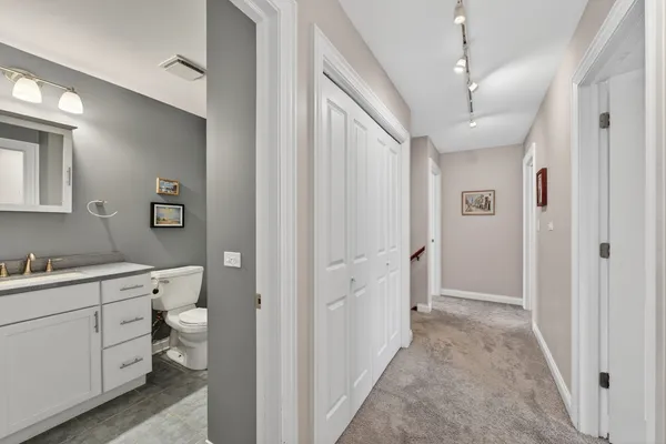 $725,000 | 647 West Kimball Avenue, Palatine, IL 60067