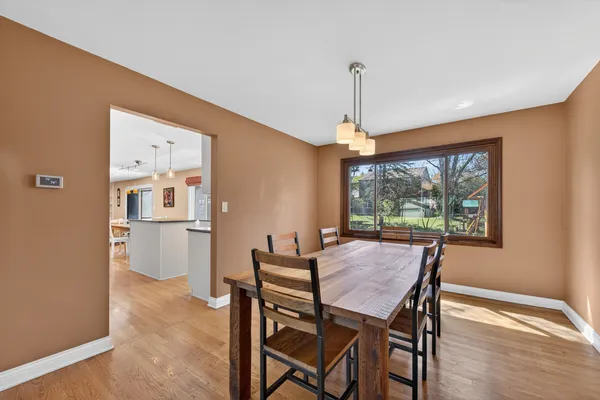 $725,000 | 647 West Kimball Avenue, Palatine, IL 60067