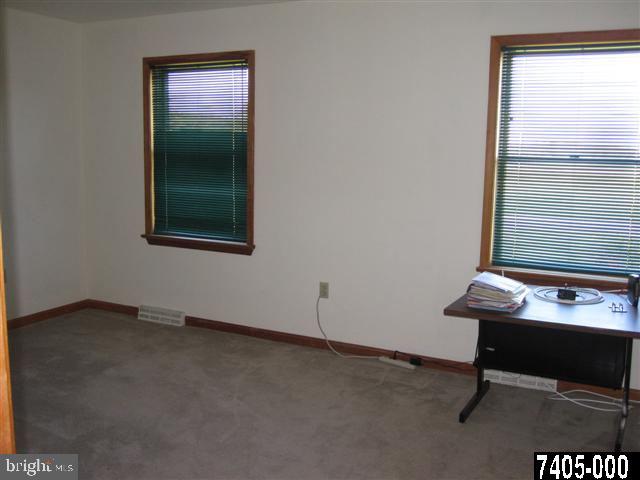 66 McGlaughlin Road Gettysburg, PA 17325 - Photo 10 of 23 Gallery Image 10