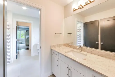 $1,500,000 | 630 Hillside Avenue, Elmhurst, IL 60126
