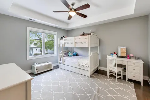 $1,500,000 | 630 Hillside Avenue, Elmhurst, IL 60126
