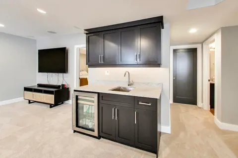 $1,500,000 | 630 Hillside Avenue, Elmhurst, IL 60126