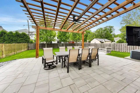 $1,500,000 | 630 Hillside Avenue, Elmhurst, IL 60126