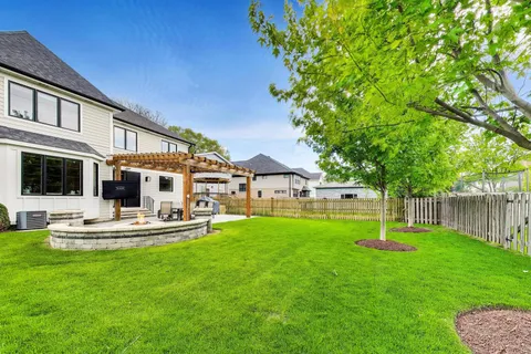 $1,500,000 | 630 Hillside Avenue, Elmhurst, IL 60126