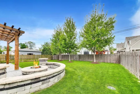 $1,500,000 | 630 Hillside Avenue, Elmhurst, IL 60126