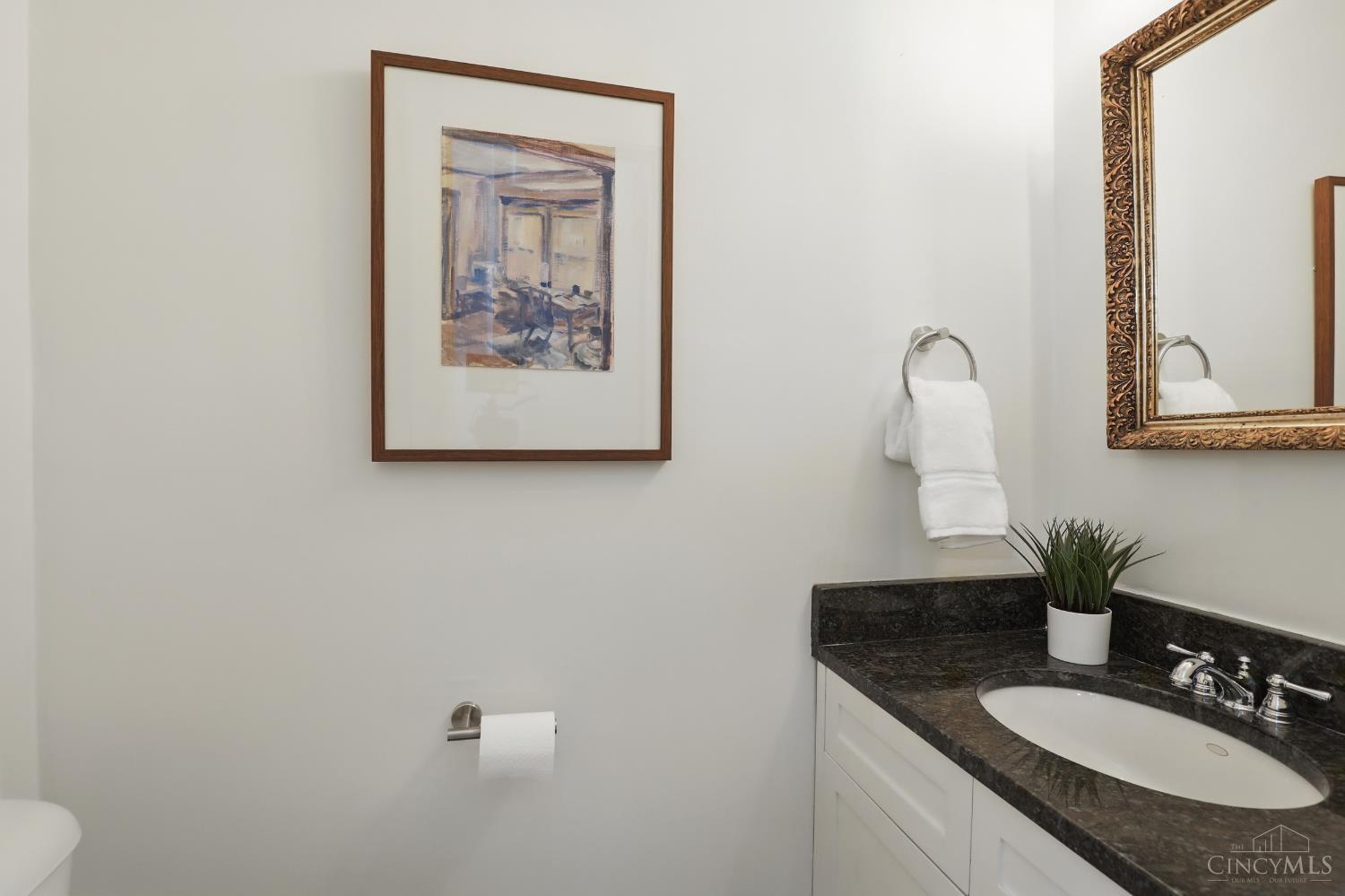 2526 Ritchie Avenue Cincinnati, OH 45208 - Photo 13 of 40 Gallery Image 13
