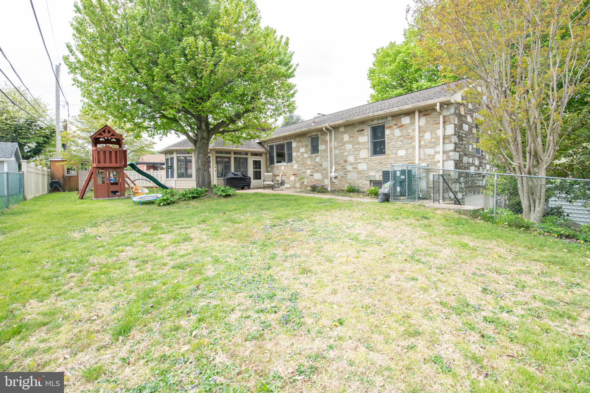 1259 Glenbrook Road Huntingdon Valley, PA 19006 - Photo 11 of 78 Gallery Image 11