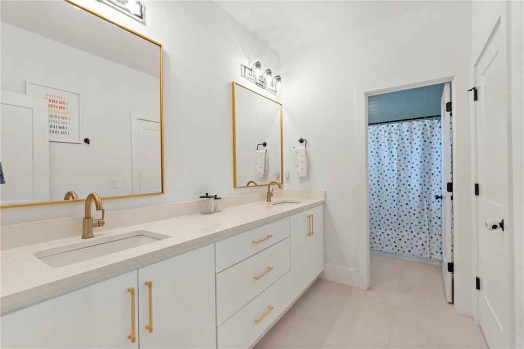 1324 Sunland Drive Northeast Brookhaven, GA 30319 - Photo 38 of 63