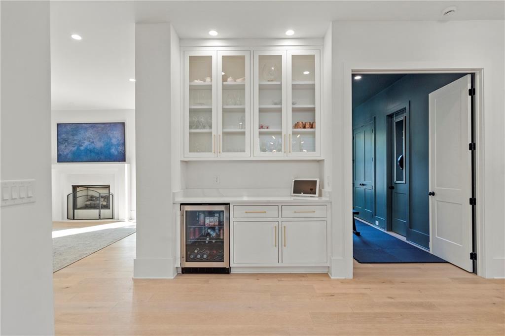 1324 Sunland Drive Northeast Brookhaven, GA 30319 - Photo 10 of 63