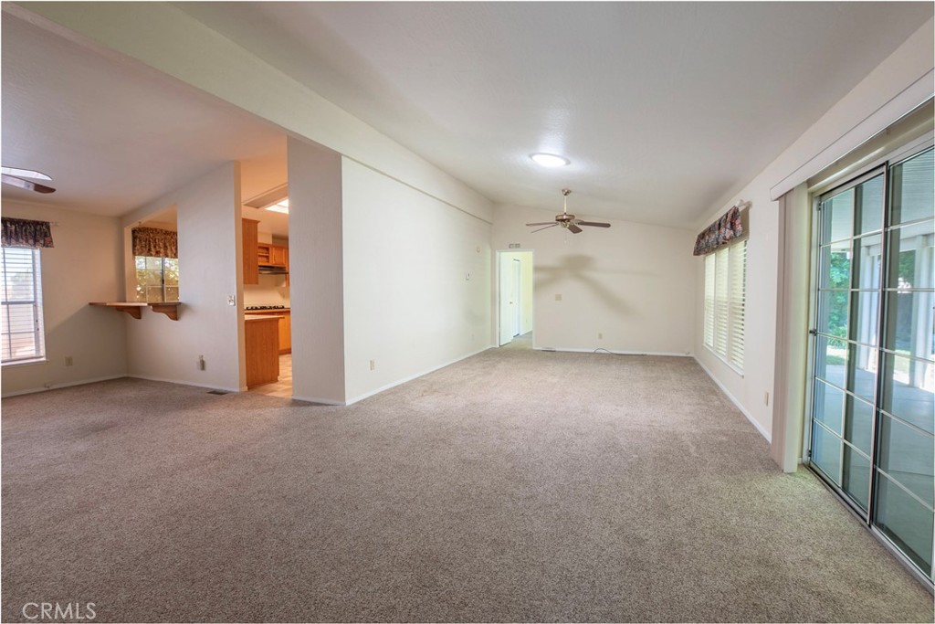 2050 Springfield Drive, Unit 149 Chico, CA 95928 - Photo 14 of 45 Living room