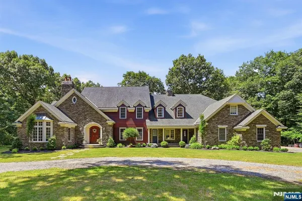 $1,500,000 | 176 Rockburn Pass, West Milford, NJ 07480