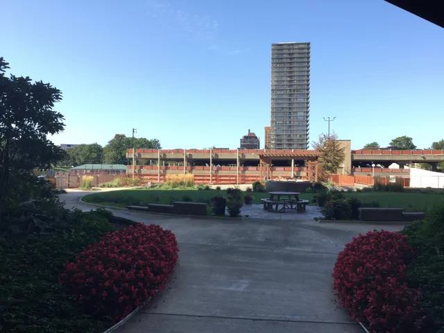 $300,000 | 8900 East Jefferson Avenue, Unit 1012 1013, Detroit, MI 48214