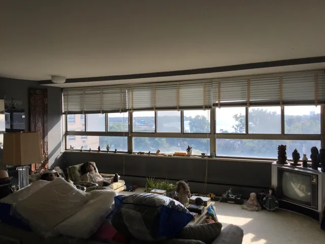 $300,000 | 8900 East Jefferson Avenue, Unit 1012 1013, Detroit, MI 48214