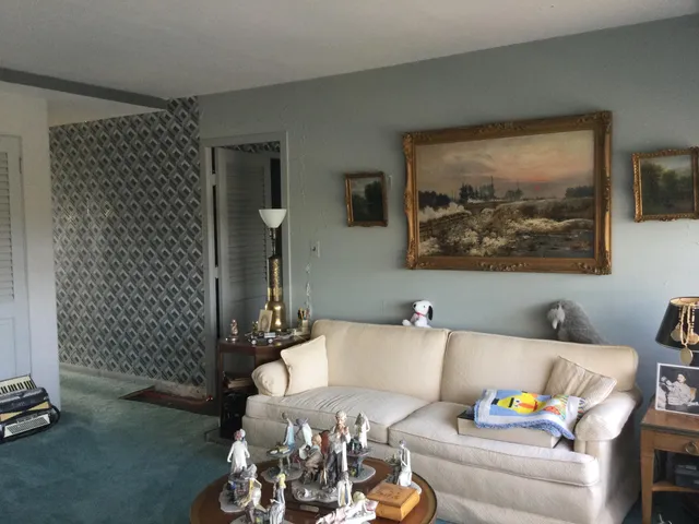 $300,000 | 8900 East Jefferson Avenue, Unit 1012 1013, Detroit, MI 48214