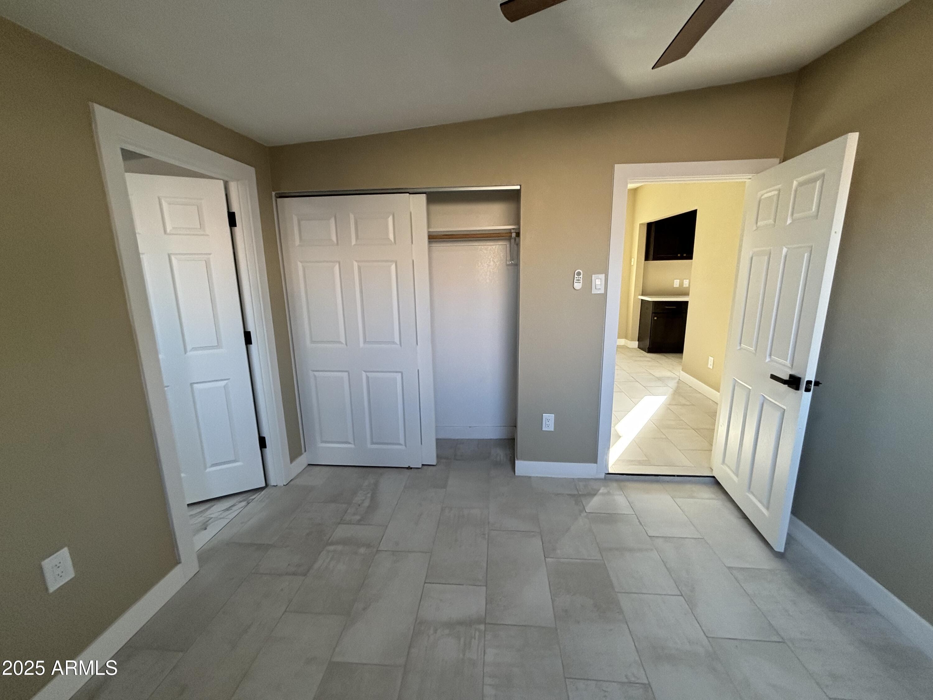 1044 East Whitton Avenue, Unit FRONT Phoenix, AZ 85014 - Photo 24 of 53 IMG_2321