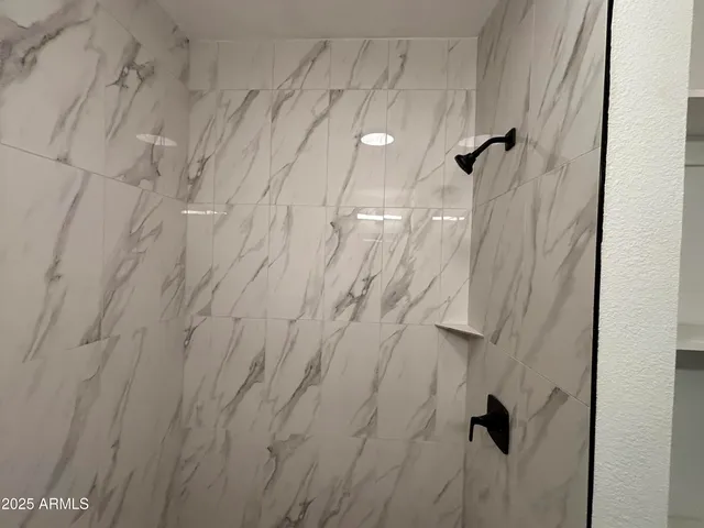 $2,850 | 1044 East Whitton Avenue, Unit FRONT, Phoenix, AZ 85014