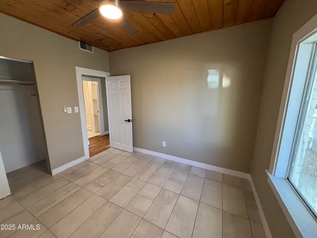 $2,850 | 1044 East Whitton Avenue, Unit FRONT, Phoenix, AZ 85014