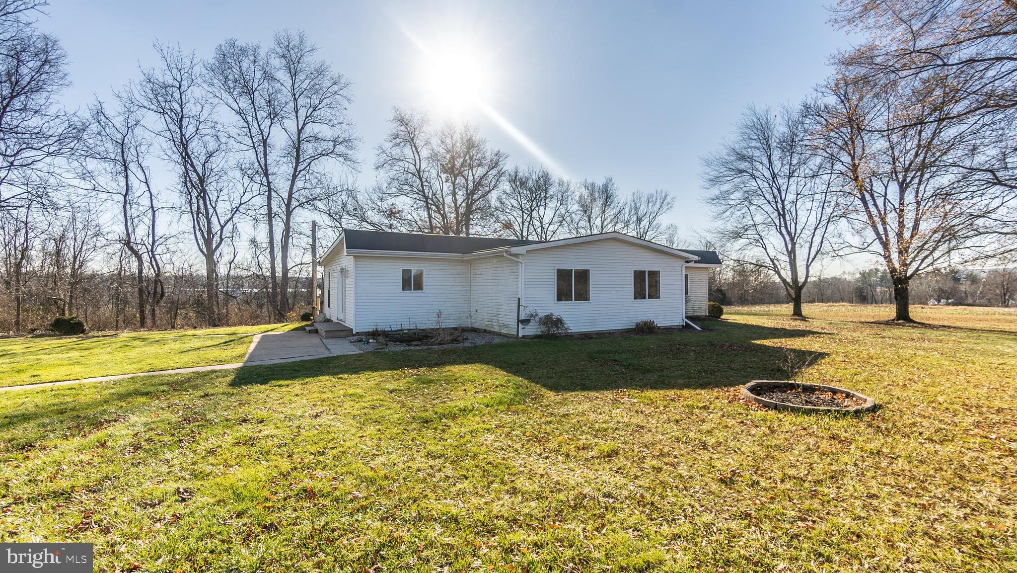 625 Conewago Creek Road Manchester, PA 17345 - Photo 3 of 26 Gallery Image 3