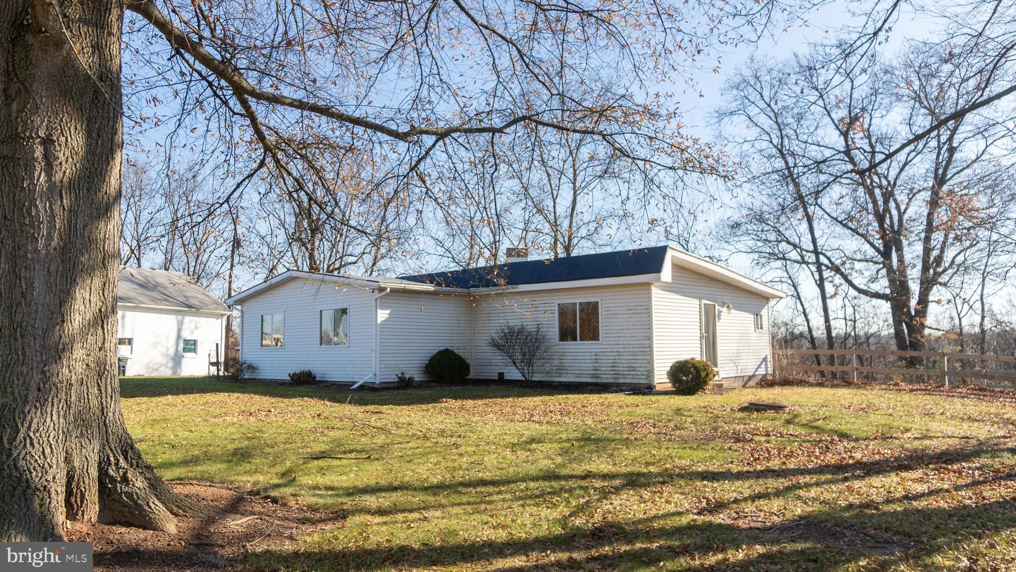 625 Conewago Creek Road Manchester, PA 17345 - Photo 4 of 26 Gallery Image 4