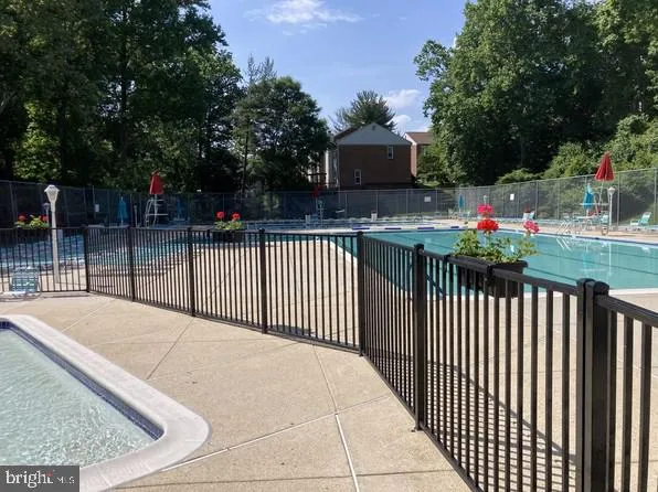 $290,000 | 10305 Montrose Avenue, Unit M101, Bethesda, MD 20814
