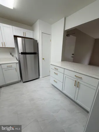 $290,000 | 10305 Montrose Avenue, Unit M101, Bethesda, MD 20814