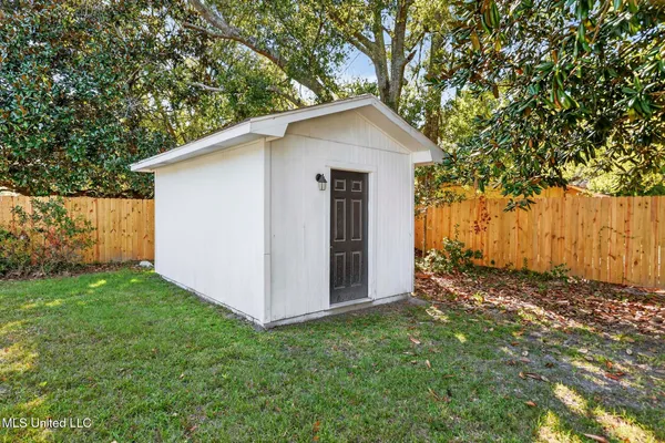 $349,900 | 100 Hunter Drive, Ocean Springs, MS 39564