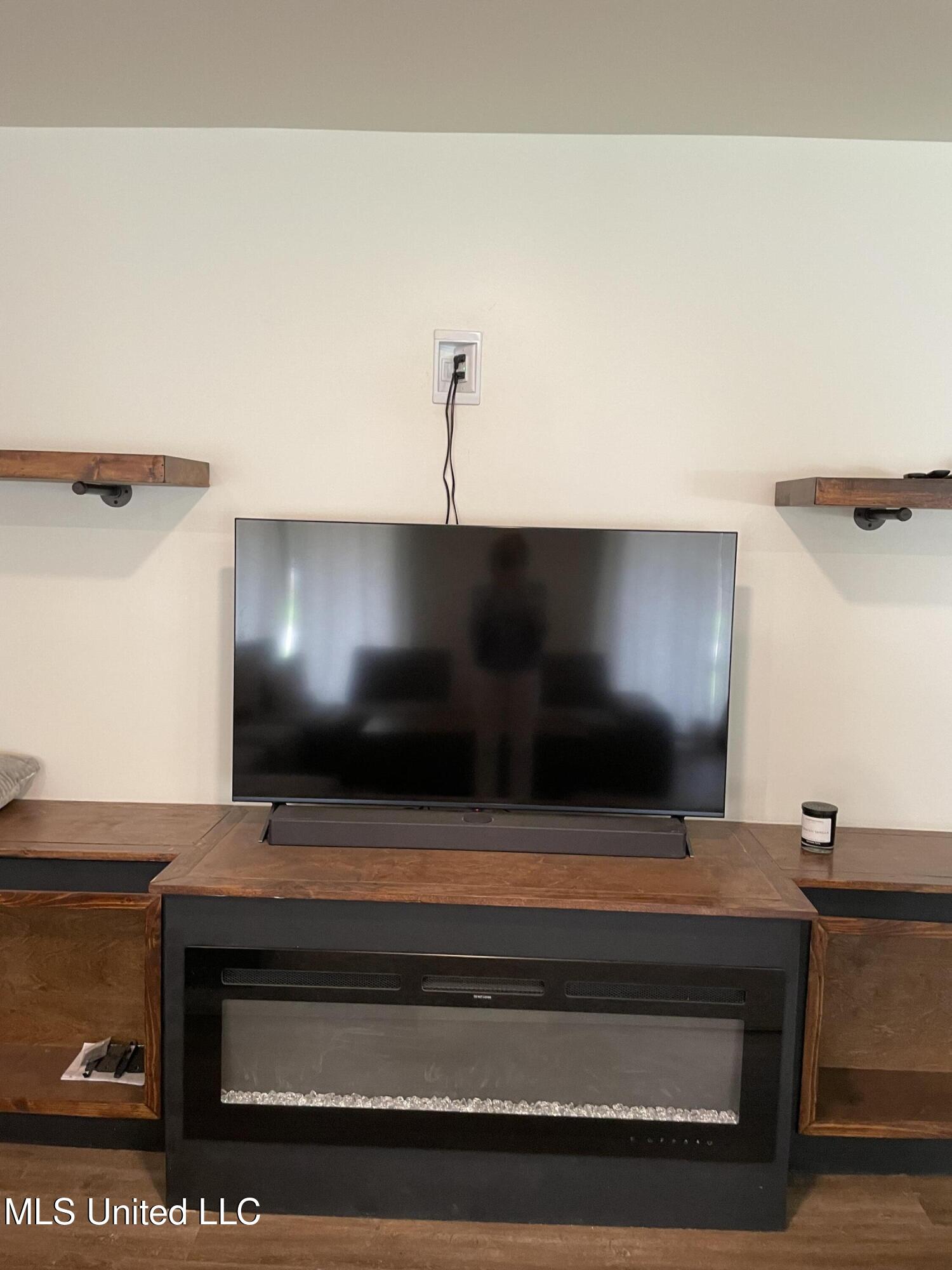 100 Hunter Drive Ocean Springs, MS 39564 - Photo 34 of 67 IMG_0184