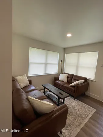 $349,900 | 100 Hunter Drive, Ocean Springs, MS 39564